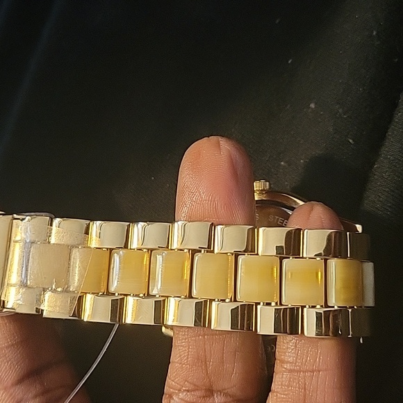 MICHAEL KORD SWISS MOVEMENT WATCH NEW IN BOX TAGS - Picture 5 of 8